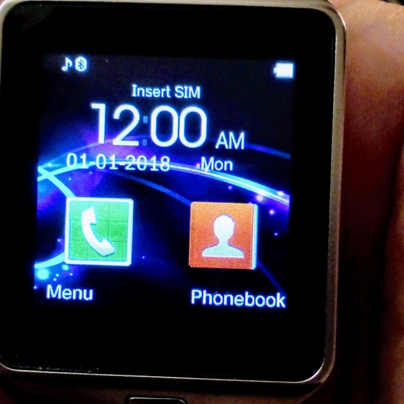 DZ09 Smartwatch - Picture 2 of 2